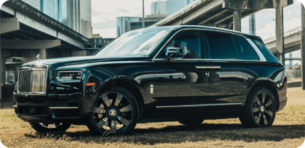 Black Rolls Royce Cullinan